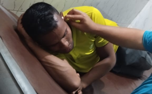 সাংবাদিক নোমান আহমেদের ওপর সন্ত্রাসী হামলা