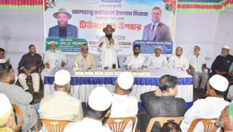 আলহাজ্ব জমিরুল ইসলাম সিরাজের পক্ষ থেকে টিউবওয়েল উপহার প্রদান