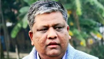 সাবেক মেয়র আনোয়ারুজ্জামানসহ ১৩ জনের দেশত্যাগে নিষেধাজ্ঞা