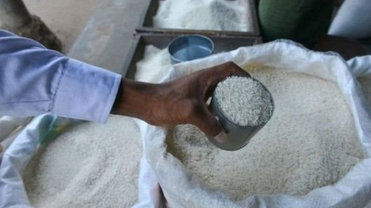 মিনিকেট ও নাজিরশাইল চাল বিক্রি বন্ধ করতে ভোক্তা অধিকারের নির্দেশ