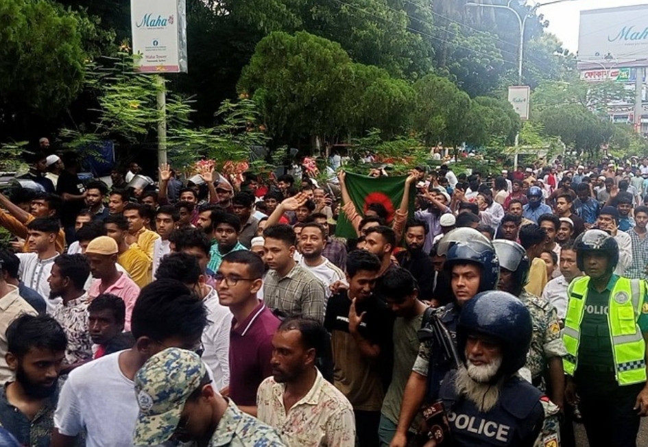 সিলেটে এনসিপির “জুলাই পদযাত্রা” স্লোগানে মুখরিত