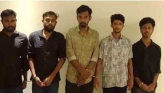 গুলশানে সমন্বয়ক পরিচয়ে সাবেক এমপি বাসায় চাঁদাবাজি, আটক ৫
