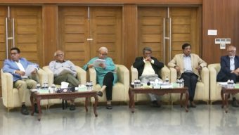 তত্ত্বাবধায়ক সরকার র‍্যাঙ্কিং পদ্ধতিতে হবে : প্রস্তাবনা পাস