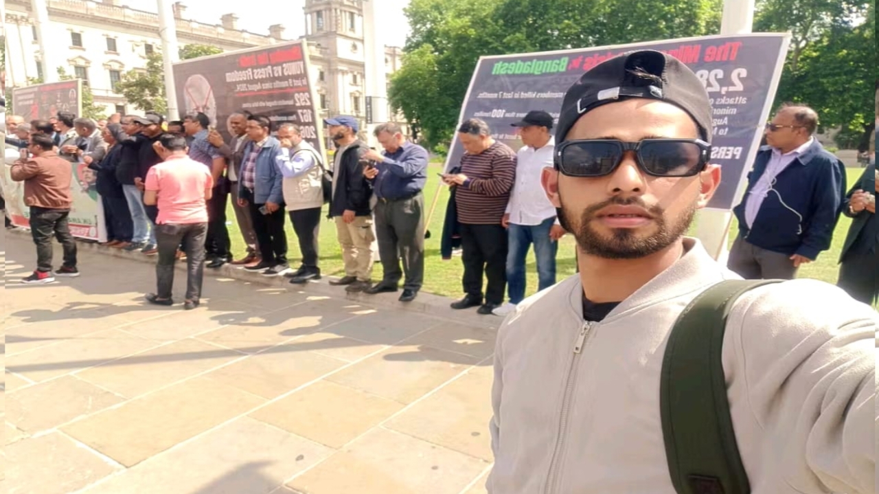 যুক্তরাজ্যে আন্দোলন গোলাপগঞ্জে প্রবাসী যুবলীগ নেতার বাড়িতে হামলা-ভাংচুর