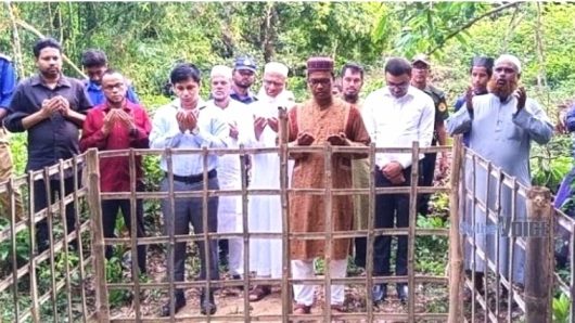 গোলাপগঞ্জে জুলাই ৭ শহীদের কবর যিয়ারত করলেন সিলেটের নবাগত ডিসি