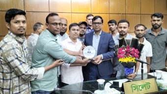 সিলেটের জেলা প্রশাসকের সাথে জুলাই গণঅভ্যুত্থানে প্রবাসী জুলাই যোদ্ধাদের সৌজন্য সাক্ষাৎ