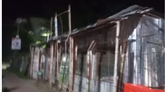 রেলের জমি দখল করে মসজিদ, অপসারণের নির্দেশ ডিসির