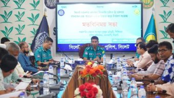 সিলেটে সিএনজি অটোরিকশায় বাড়তি ভাড়া ও তিনজনের বাড়তি যাত্রী নিতে মানা