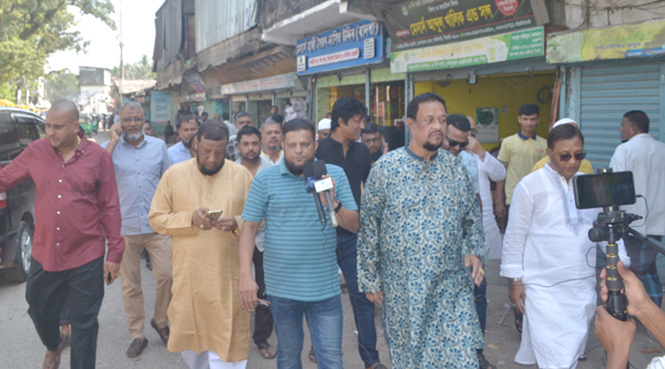 কালিঘাট পাইকারি বাজার স্থানান্তরের ঘোষণায় ব্যবসায়ী মহলের গভীর উদ্বেগ