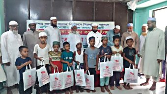 আমুড়া ইউনিয়নে মাওলানা ফখরুল ইসলামের উদ্যোগে ফ্রি খৎনা ক্যাম্প অনুষ্ঠিত