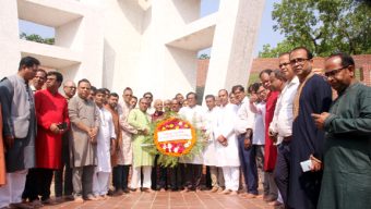 বাংলাদেশ পূজা উদযাপন পরিষদ সিলেট জেলা ও মহানগরের শ্রদ্ধাঞ্জলি অর্পণ