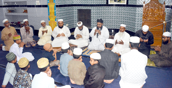 সৈয়দ মোঃ কাওছার আলী নুরানী হাফিজিয়া ও এতিমখানা মাদরাসার ইফতার মাহফিল