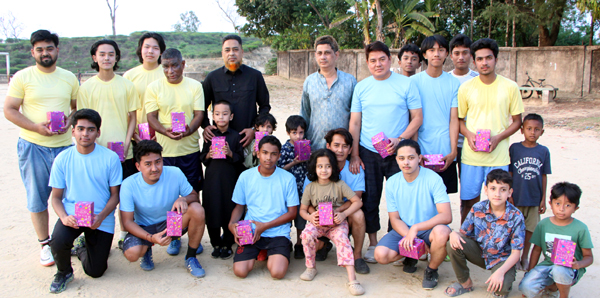 মহান স্বাধীনতা দিবসে সুরমা বয়েজ ক্লাবের প্রীতি ফুটবল ম্যাচ অনুষ্ঠিত