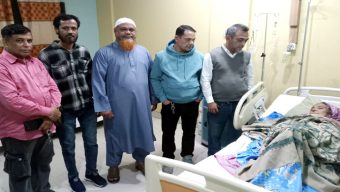 সিলেট মহানগর যুবদল নেতা তানিমের মায়ের অসুস্থতায় হাসপাতালে যুবদল নেতৃবৃন্দ