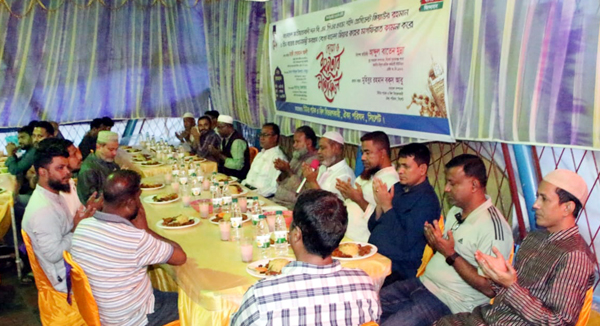 মিটার পাঠক ও বিল বিতরণকারী ঐক্য পরিষদের দোয়া ও ইফতার মাহফিল