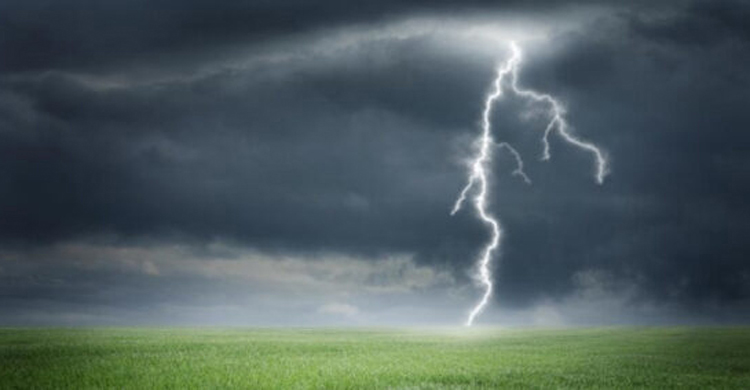 কোম্পানীগঞ্জে ধলাই নদীতে মাছ ধরতে গিয়ে বজ্রপাতে জেলের মৃত্যু