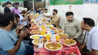 সাংবাদিকদের সম্মানে কয়েস ফাউন্ডেশনের ইফতার মাহফিল