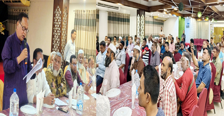 কালেক্টরেট জামে মসজিদ মার্কেটের মালিক-ব্যবসায়ী বিরোধ নিরসনে রাজনৈতিক ও ব্যবসায়ী নেতৃবৃন্দের মতবিনিময়