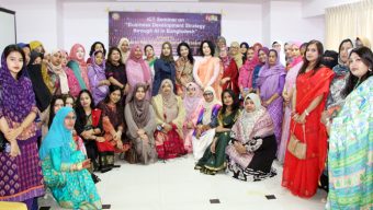 তৃণমূল নারী উদ্যোক্তা সোসাইটি গ্রাসরুটস’র উদ্যোগে ‘এআই’প্রযুক্তির মাধ্যমে ব্যবসা সম্প্রসারণ নিয়ে আইসিটি সেমিনার