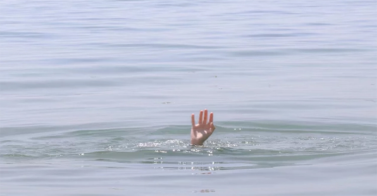 দোয়ারাবাজারে পুকুরে ডুবে দুই চাচাতো বোনের মৃ ত্যু