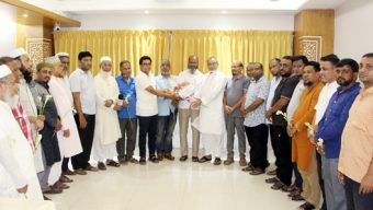 দরগাহ বাজার ব্যবসায়ী কল্যাণ সমিতির নবনির্বাচিত নেতৃবৃন্দকে জেলা ব্যবসায়ী ঐক্য কল্যাণ পরিষদের সংবর্ধনা