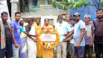 ‘মুল্লুক চলো’ আন্দোলন দিবসে জাতীয় সমাজতান্ত্রিক শ্রমিক জোট সিলেট জেলা শাখার শ্রদ্ধাঞ্জলি নিবেদন