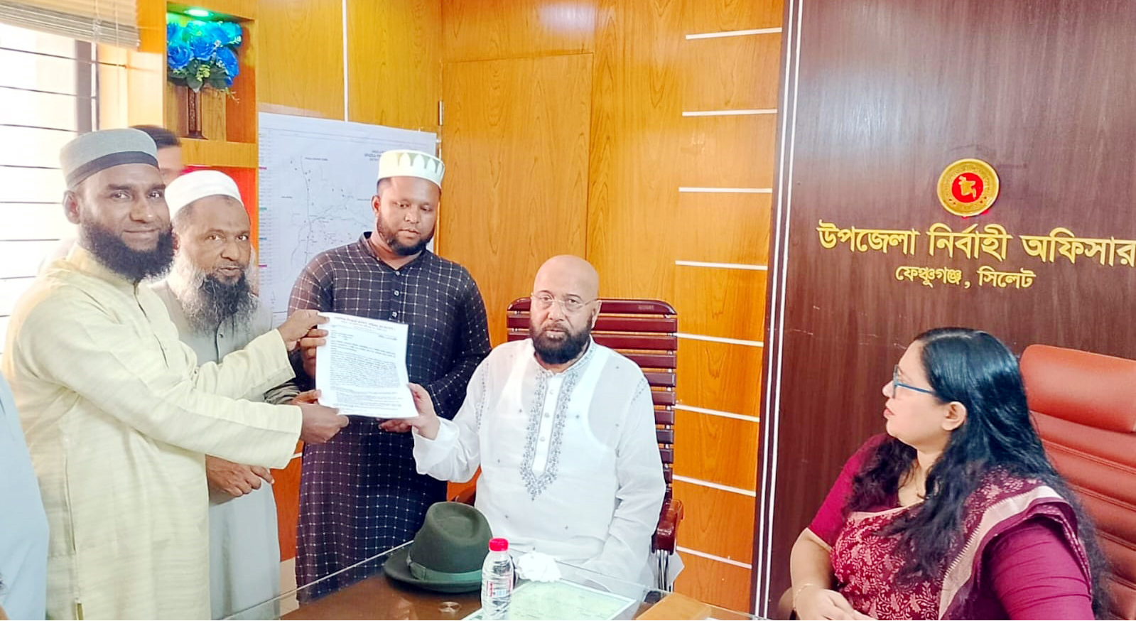 সংসদ সদস্য আব্দুল মালিককে মউশিক শিক্ষক কল্যাণ পরিষদের স্মারকলিপি প্রদান