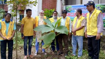 ঝরনারপার এলাকায় লায়ন্স ক্লাব অব সিলেট হলি সিটির বৃক্ষরোপণ কর্মসূচি পালন