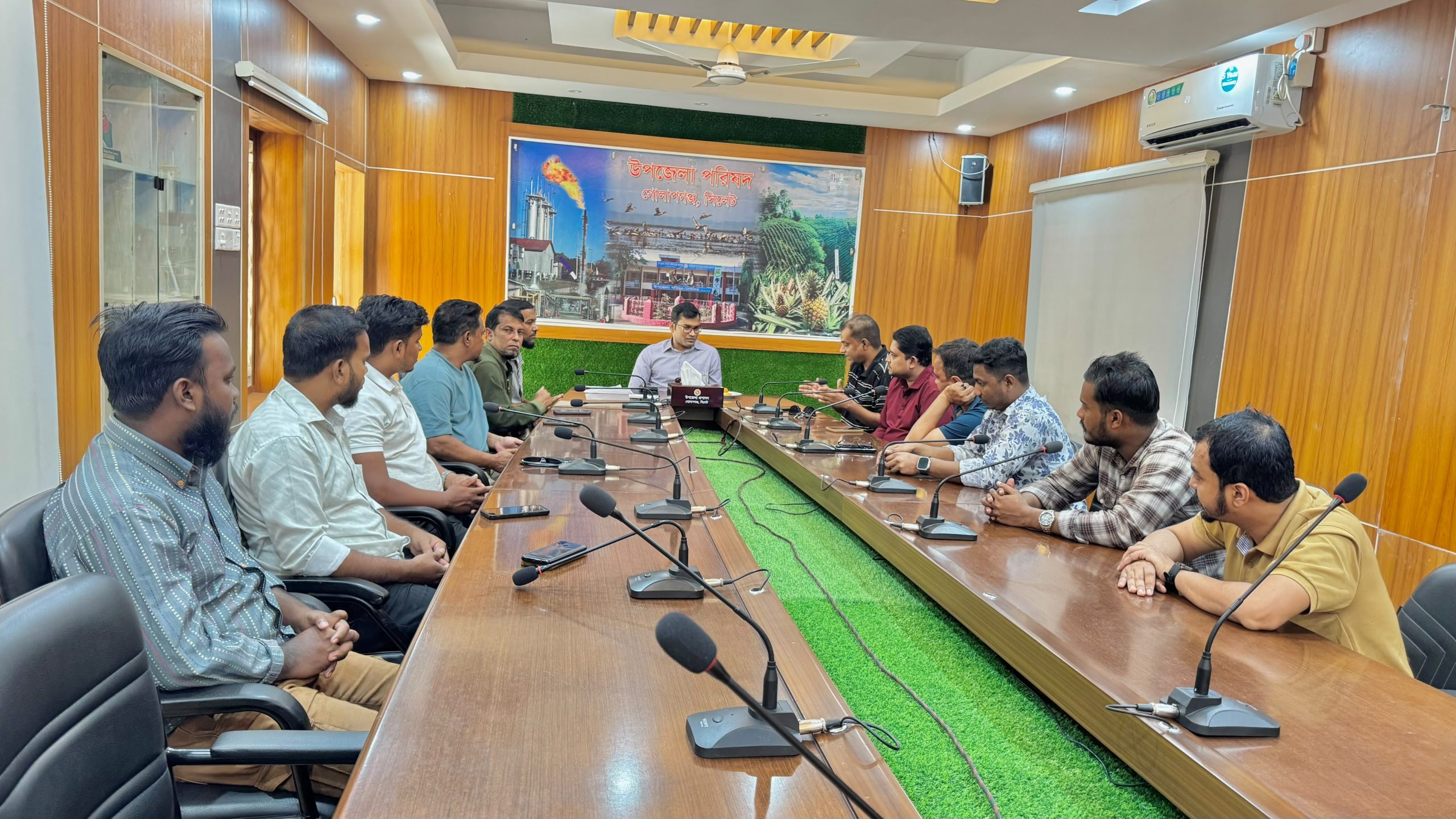 গোলাপগঞ্জ প্রেসক্লাবের কার্যনির্বাহী কমিটির সাথে ইউএনওর মতবিনিময়